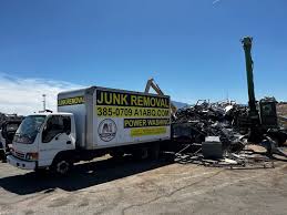 Best Commercial Junk Removal  in Chanhassen, MN